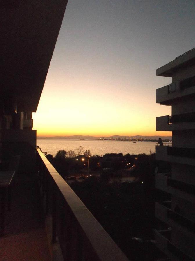 Promenade Apartment With Sea View Selanik Dış mekan fotoğraf